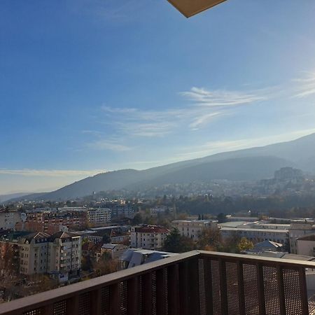 Anika Luxury Apartment At Diamond Center Skopje Exterior photo